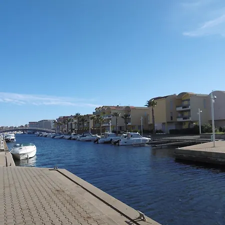 Apartment T2 Climatise Avec Piscine, Parking Prive, Proche Port Et Commerces, Ideal 4-5 Pers. - Fr-1-796-9 *