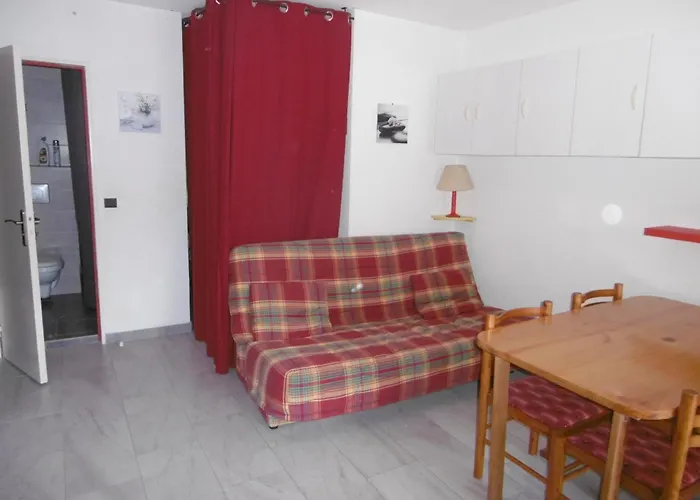 T2 Climatise Avec Piscine, Parking Prive, Proche Port Et Commerces, Ideal 4-5 Pers. - Fr-1-796-9